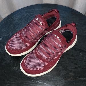 APL Techloom Breeze Womens Burgundy/Ice/Pristine
